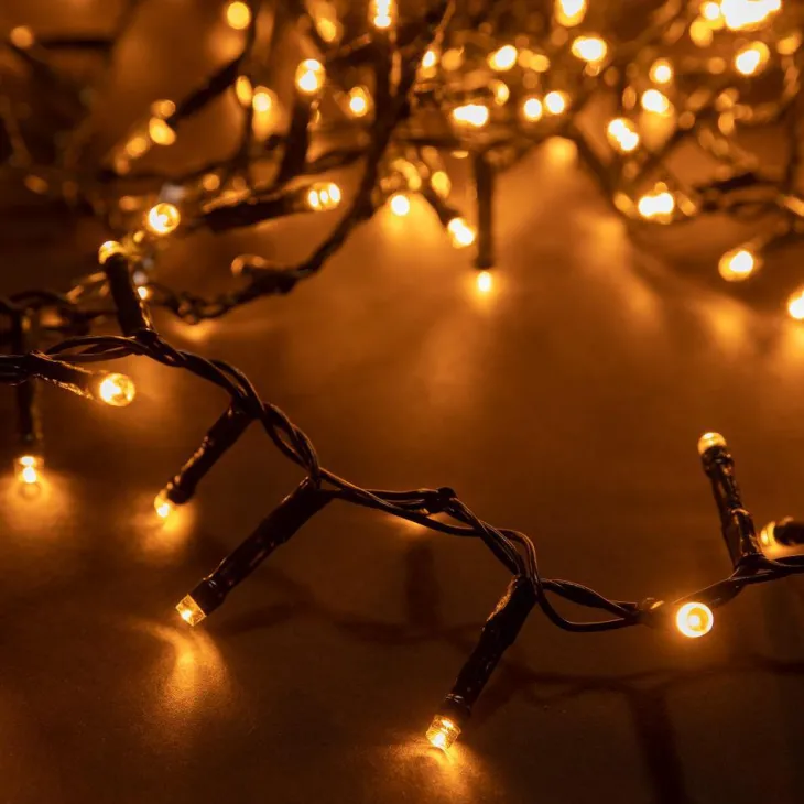 Guirlande lumineuse LED à lumière animée blanc chaud sur secteur - 40 m