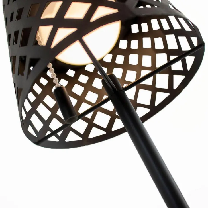 Lampe solaire Gretita coloris noir effet blanc chaud en métal Newgarden - Ø 10 x 30 cm