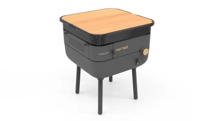 Plancha Nomad au gaz coloris noir en acier Forge Adour Nomad - 33,5 x 33,5 x 21,5 cm