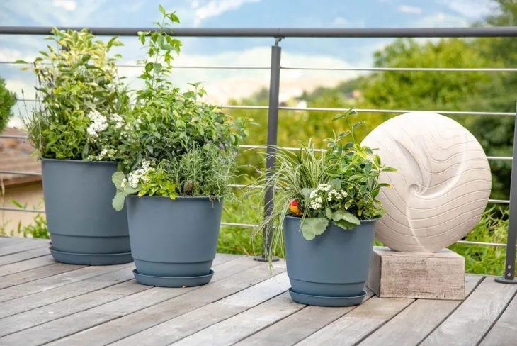 Soucoupe bleu jean pour pot Poetic Joy 60 - Ø 45,6 cm